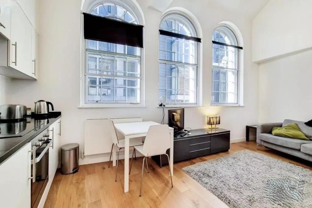 Appartement Tower Hill Beautiful